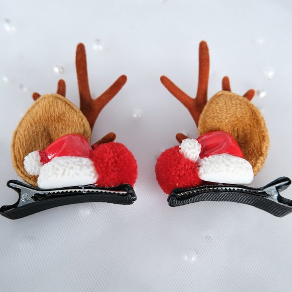 A Pair Handmade Christmas Hair Clips with Santa Hat Christmas Gift - Picture 1 of 6